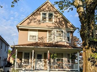 2175 W 101st St, Cleveland, OH