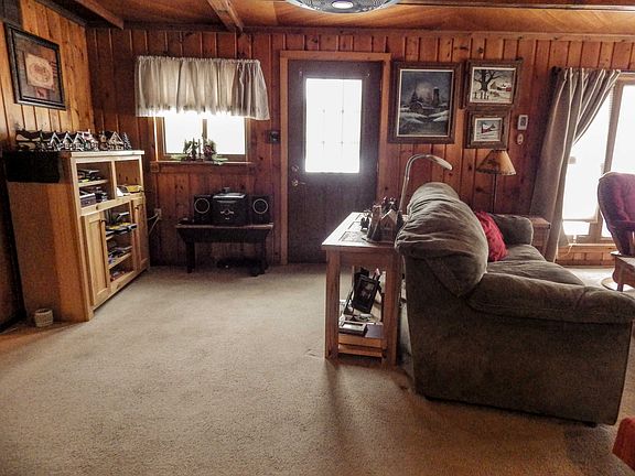 5th image of 520 S Mackinac Ln
