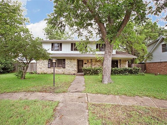 2nd image of 11015 Pepperidge Cir