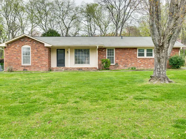 7424 Harness Dr, Nashville, TN 37221