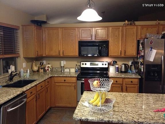 5th image of 15746 N 104th St