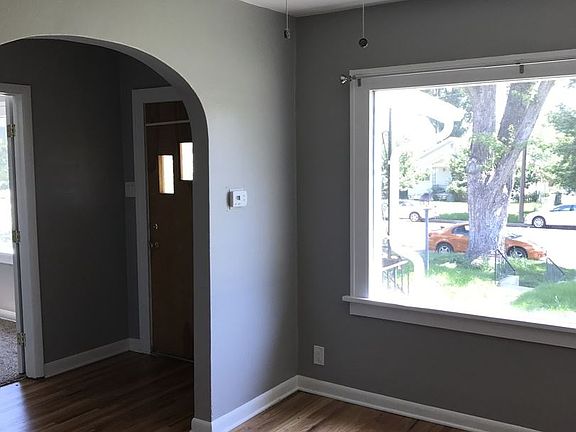 3rd image of 2047 9th Ave Unit A