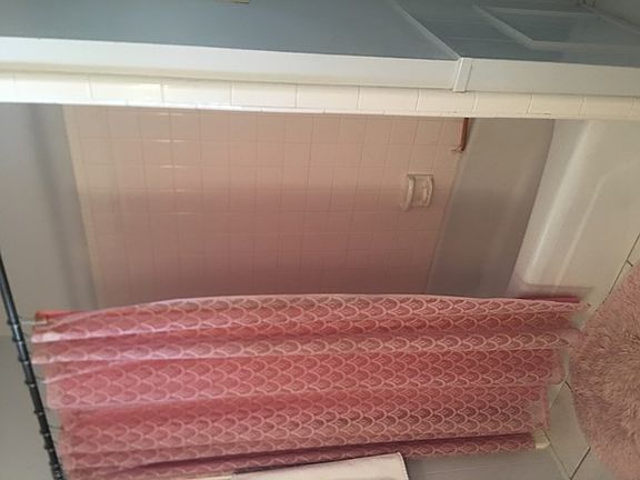 5th image of 1444 Pagewood Ave