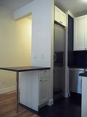 Rented by Corcoran | media 17