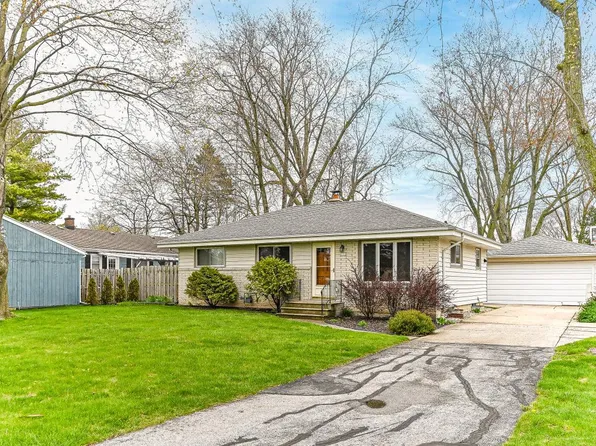 7119 Lamberton ROAD, Racine, WI 53402