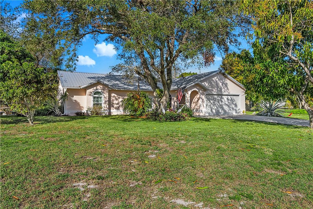 9860 Pine St, Micco, FL 32976 Zillow