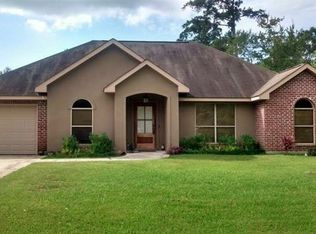 27054 Heltemes Ln, Lacombe, LA 70445