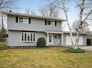 3009 Fleetway Ct, Manitowoc, WI 54220