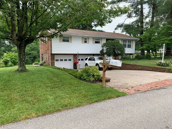 46 Naomi Ct, Milton, WV 25541