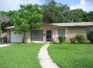 821 Aviation Ave, Schertz, TX 78154