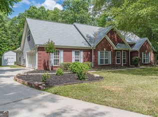 105 Beaubrook Ln, Sharpsburg, GA 30277
