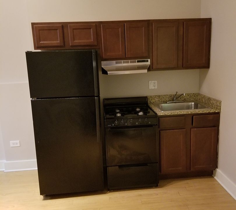 2nd image of 4706 N Beacon St APT 203