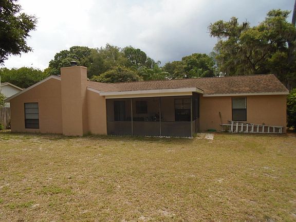 3rd image of 2058 Gary Ct