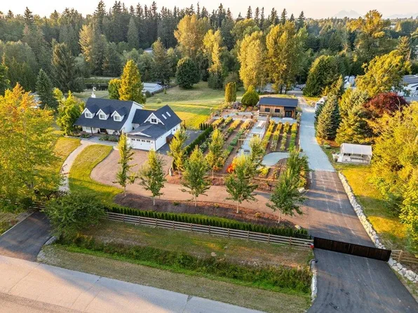 23873 12th Ave, Langley, BC V2Z 2Y2