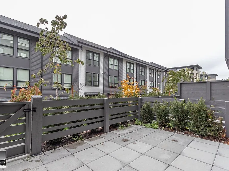 9278 Slopes Mews #2 — Photo 3