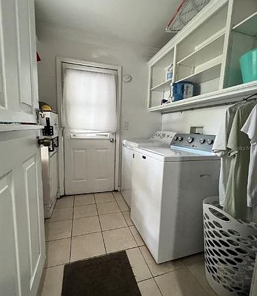 5th image of 9805 Massachusetts St