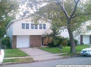 236A Steuben St, Staten Island, NY 10304