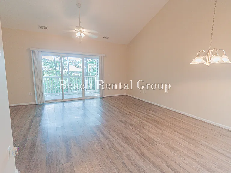 148 Scotch Broom Dr #201 — Photo 6