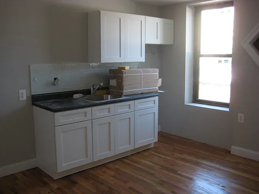 Rented by Bedford Brownstone Realty | media 43