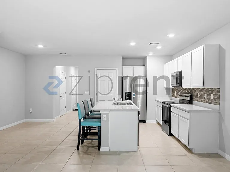 15067 Wildflower Cir — Photo 10