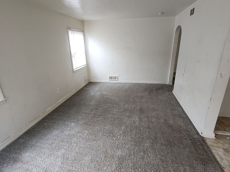 2nd image of 7211 S Benton Ave