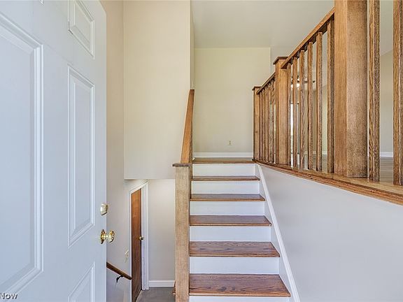 4th image of 3765 Boston Ave SE