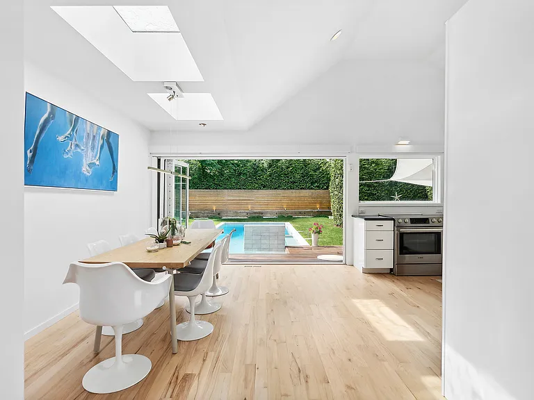 50 Terry Dr — Photo 10
