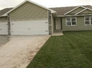 4003 NE Trilein Dr, Ankeny, IA 50021