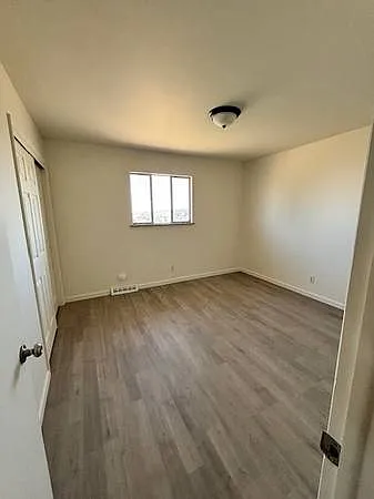 3 bed, 1344 sqft, $2,000 — Photo 2