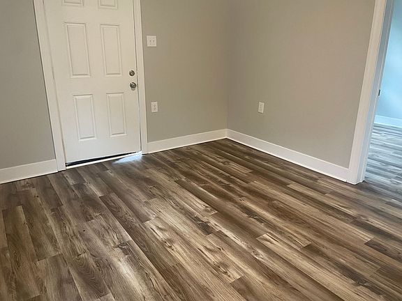 3rd image of 1017B Tuscaloosa St