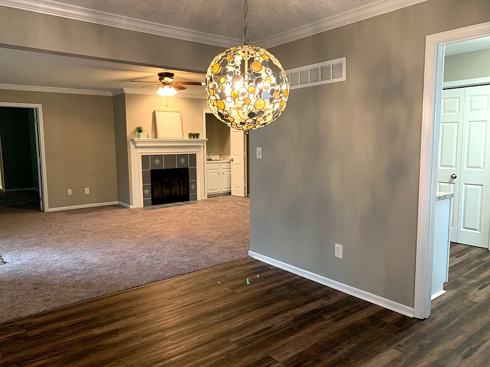 Dinning Room open to living 