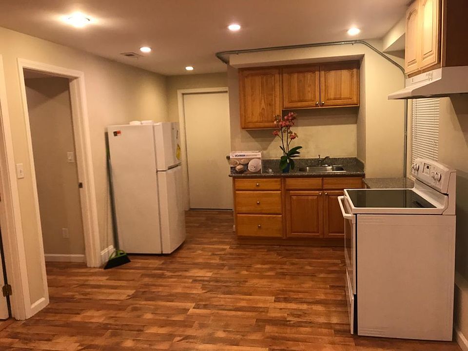 1st image of 226 Saint Francis Blvd