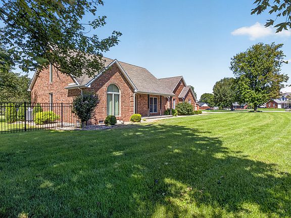 5th image of 8576 Wickersham Way