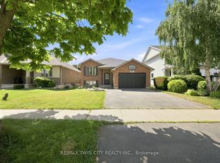 22 Osborn Ave, Brantford, ON N3T6P9