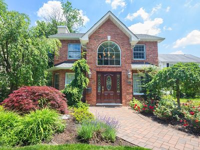 20 Preston Dr, Livingston, NJ, 07039