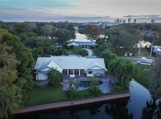 1301 Lake Shore Dr, Orlando, FL 32803