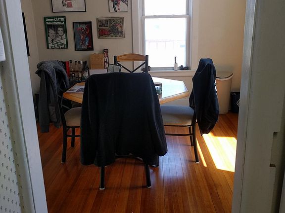 2nd image of 688 Myrtle Ave #2