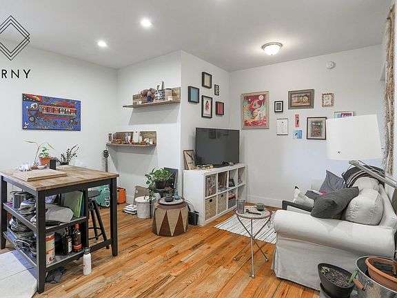 2nd image of 11 Maple St #8C