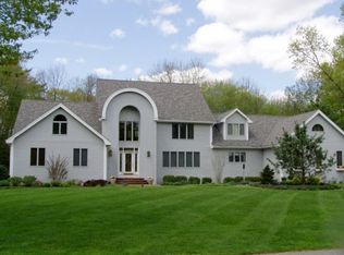 6 Sorenson Rd, Salem, NH 03079