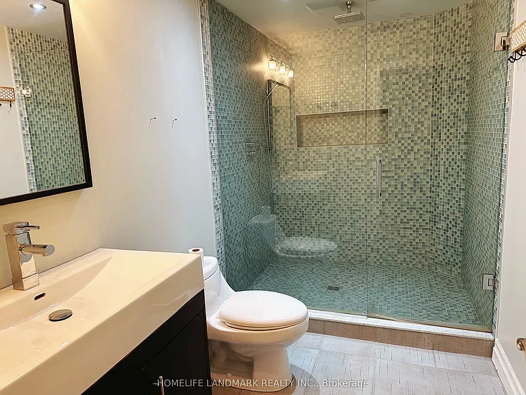 388 Berryhill Dr — Photo 15