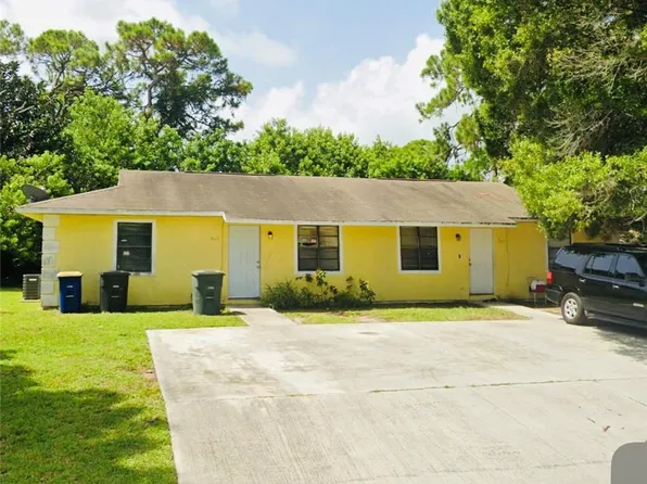 905 King Orange Drive, Fort Pierce, FL 34982