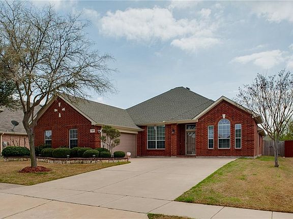 2nd image of 907 Fleetwood Cove Dr