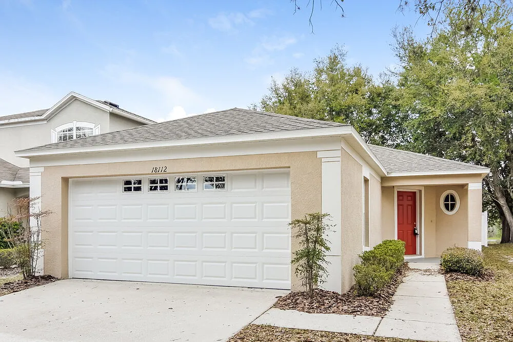 3 bed, 2.0 bath, 1298 sqft, $3,580 — Photo 1