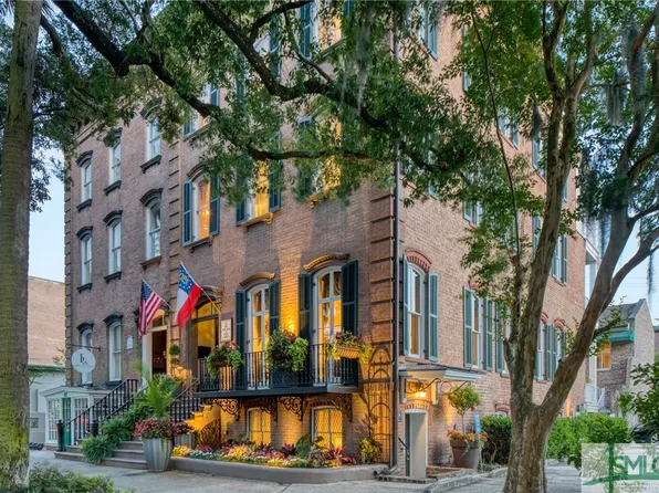 109 W Liberty Street, Savannah, GA 31401