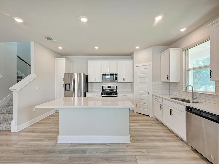 7203 Travertine Spring Dr — Photo 15