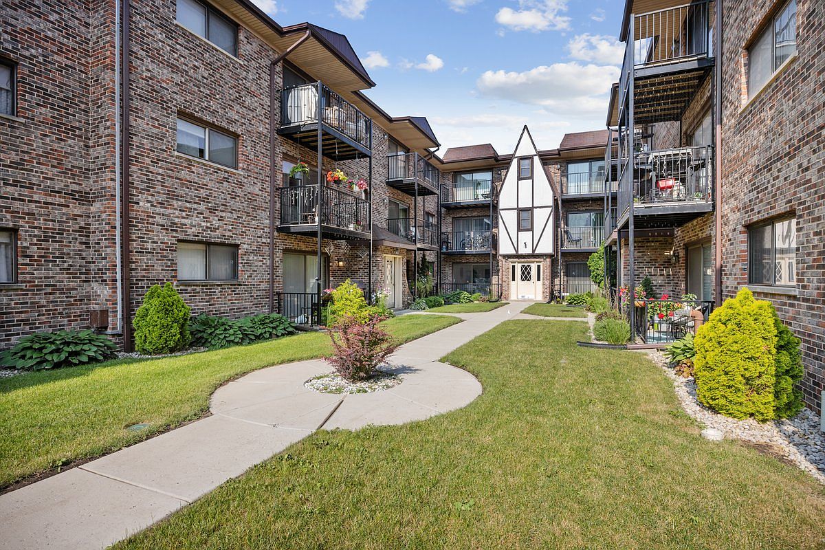 7616 W Lawrence Ave A1, Harwood Heights, IL 60706 Zillow