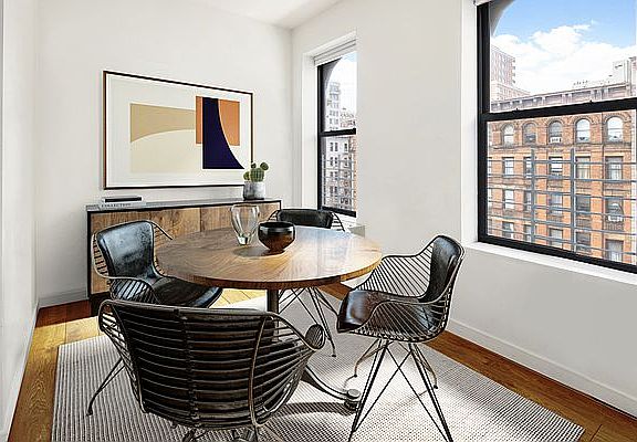 3rd image of 180 W 81st St APT 4S