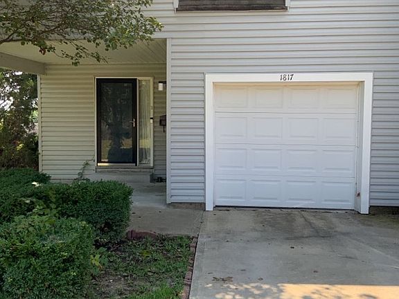 2nd image of 1817 E 97th St #1817