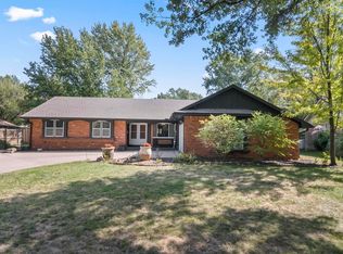 7515 E Tanglewood Ln, Wichita, KS 67206