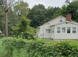 17 Buttermilk Fls, Nyack, NY 10960